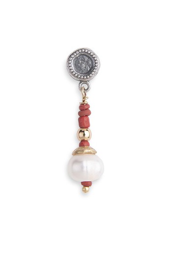 Red ball earrings with pearl